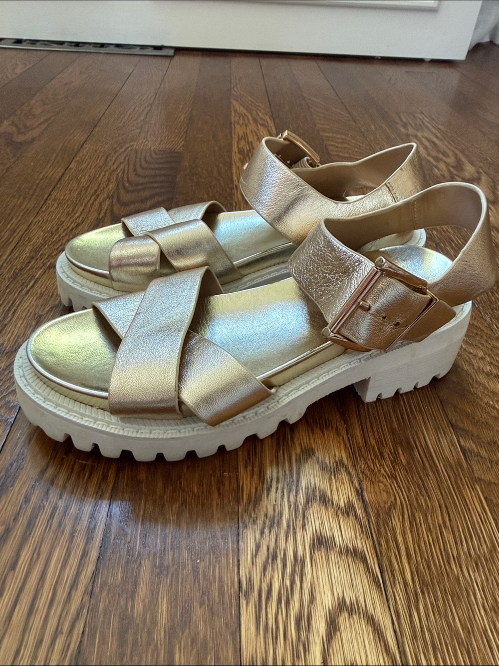 AEROSOLES Metallic Gold Chunky Strap Sandals with Buckle